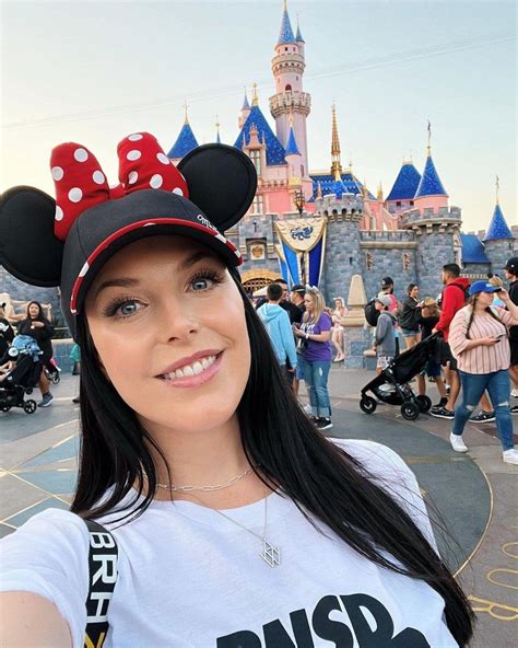 theangelawhite|ANGELA WHITE (@theangelawhite) • Instagram photos and videos.